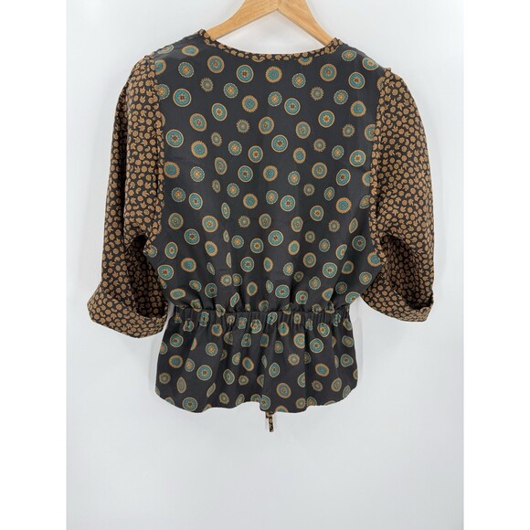 VINTAGE 80'S LESLIE FAY WOMEN'S BLACK/GOLD  MEDALLION BLOUSE SIZE PETITE 8 EUC - Picture 8 of 8